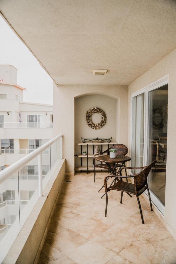 Appartement 'Luxury Oceanfront Penthouse With Pools, Jacuzzis And Spectacular Ocean Views' à Rosarito Extérieur photo